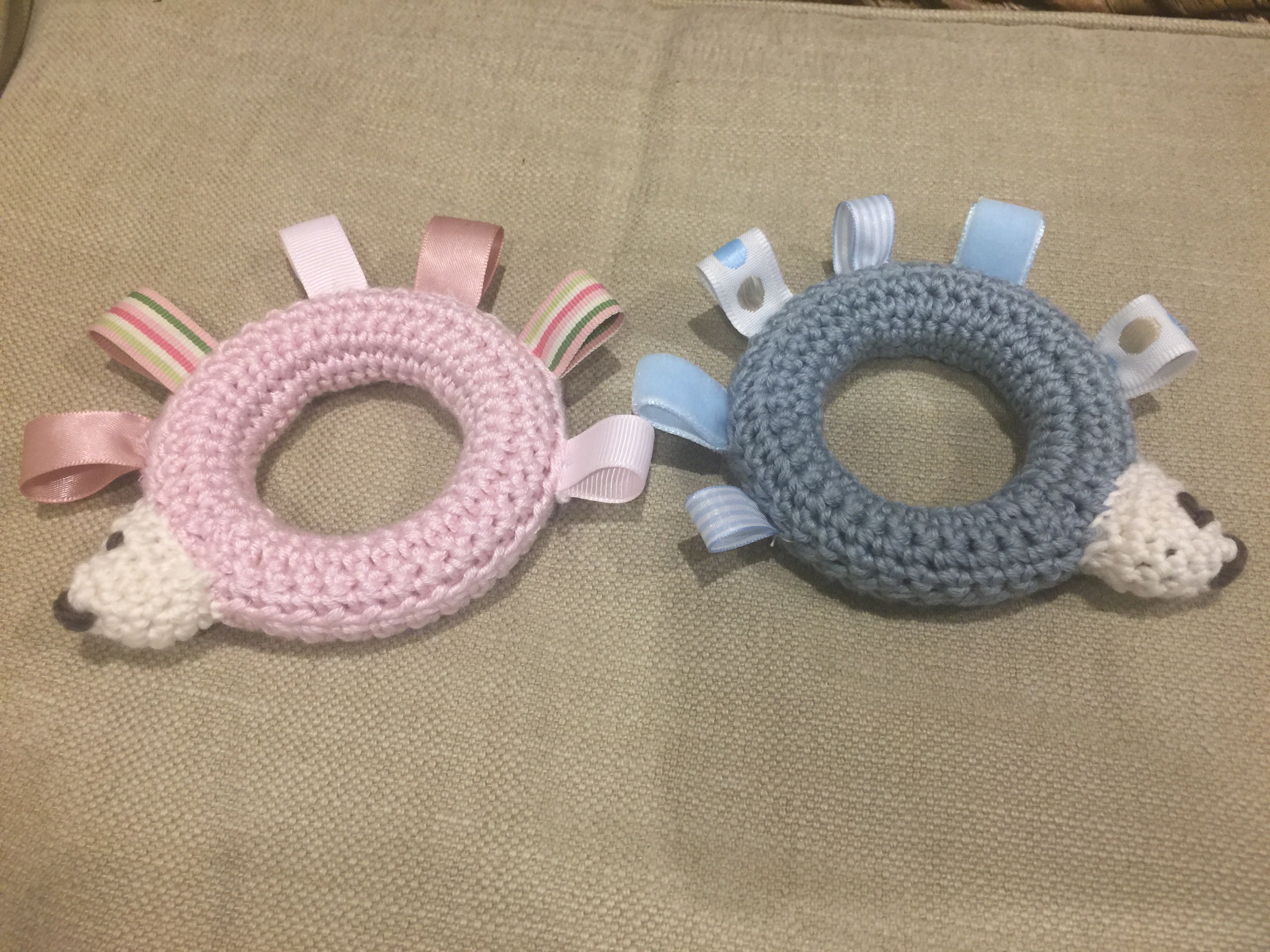 hedgehog taggy teething ring