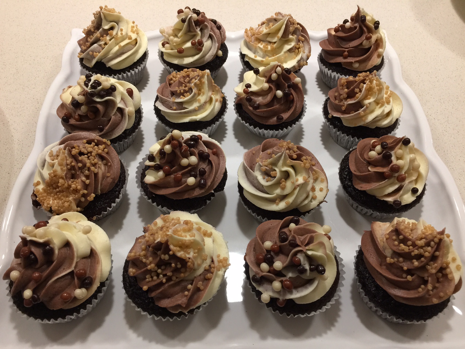 marbled chocolate cupcakes