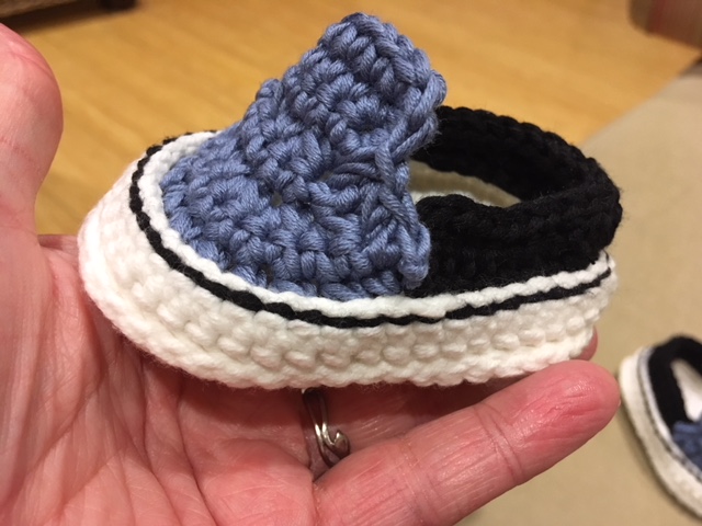 crochet vans