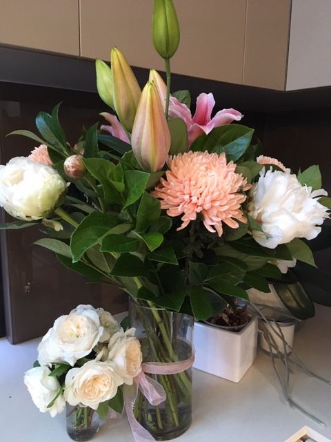 anniversary flowers