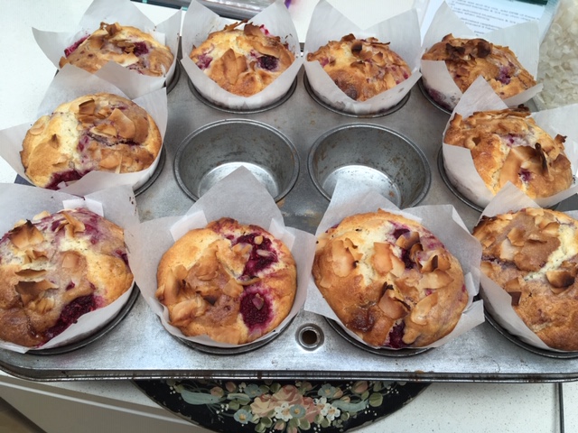 raspberry muffins