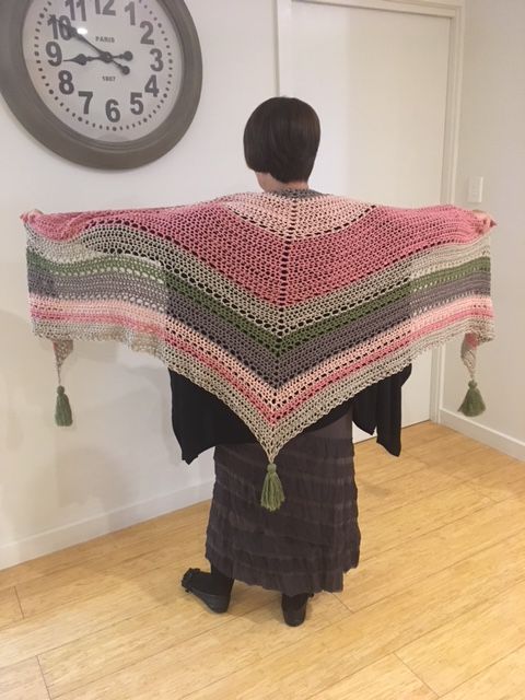 completed shawl